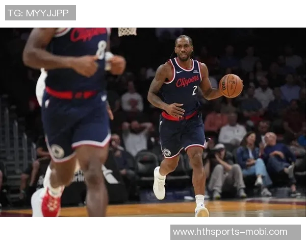 卢指导称赞小卡中距离投篮能力提升三分球运球出手显著增加